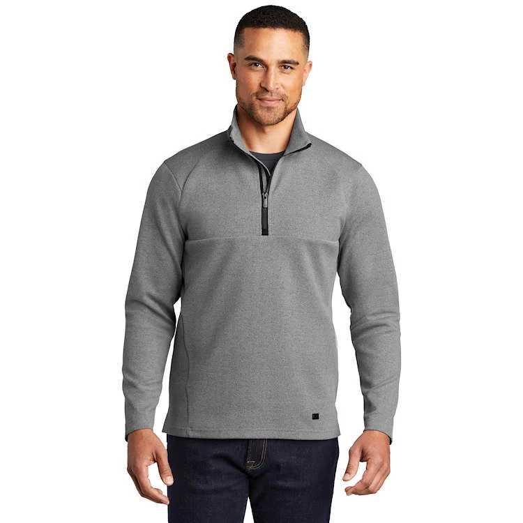 OGIO® Transition 1/4 Zip Fleece 1 OGIO® Transition 1/4 Zip Fleece