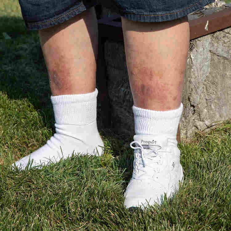 Extra Wide Sock Co Extra Wide Medical Quarter Socks - 3 Per Bag 3 Extra Wide Sock Co Extra Wide Medical Quarter Socks - 3 Per Bag - Image 3
